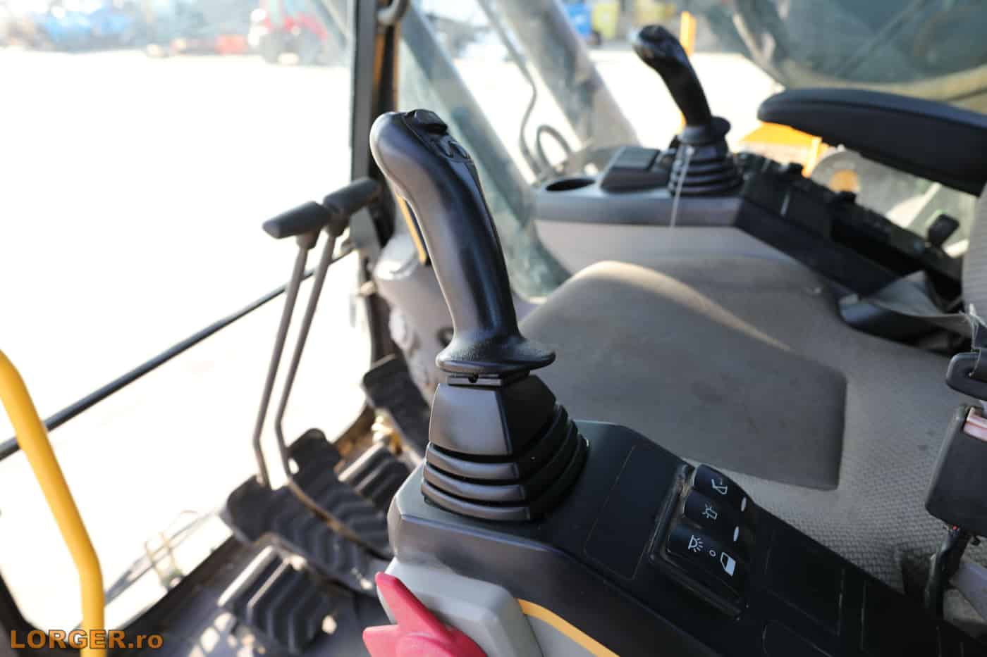 volvo ec300 el 14