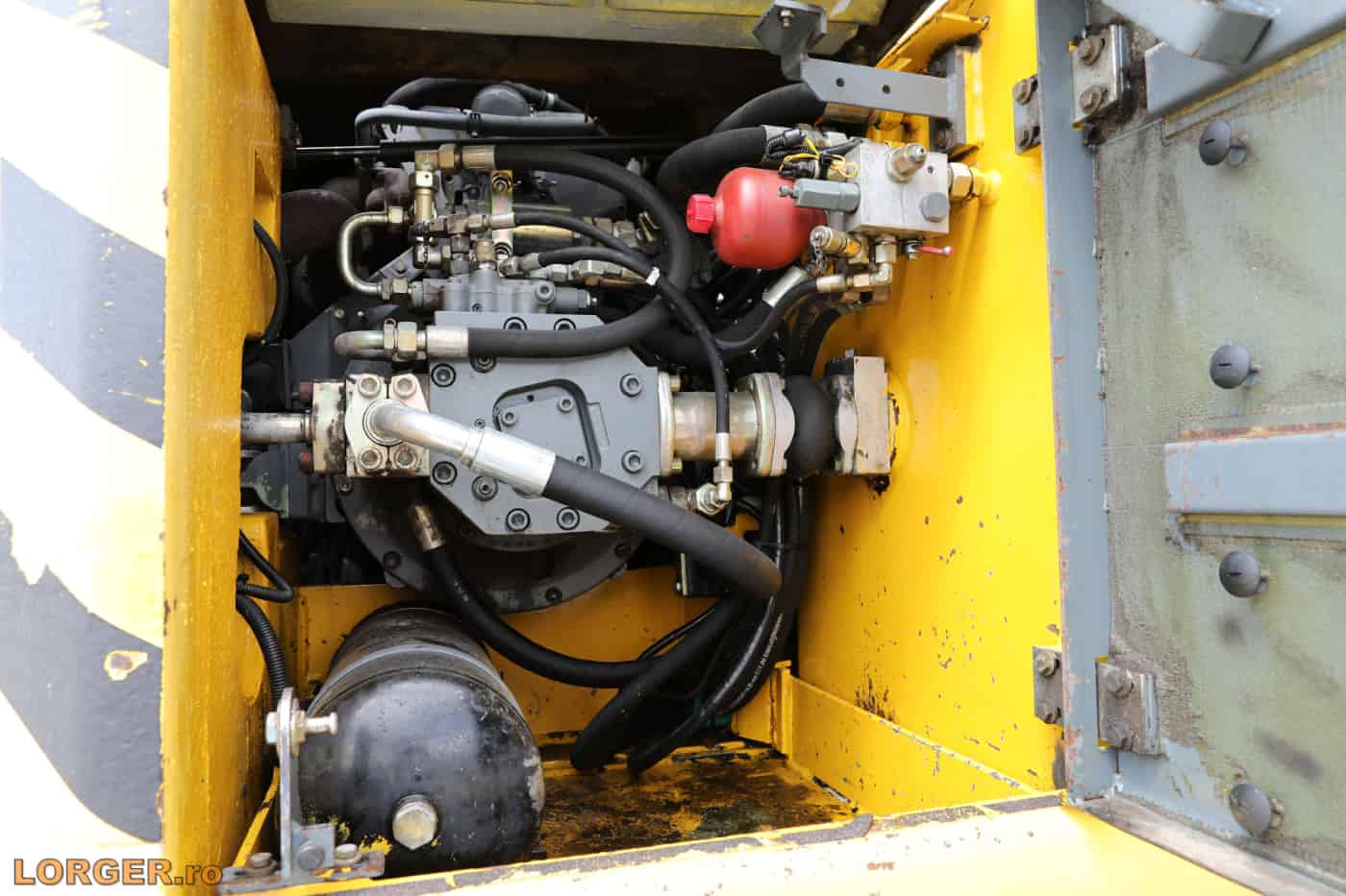 Excavator pe pneuri Atlas Terex 1604