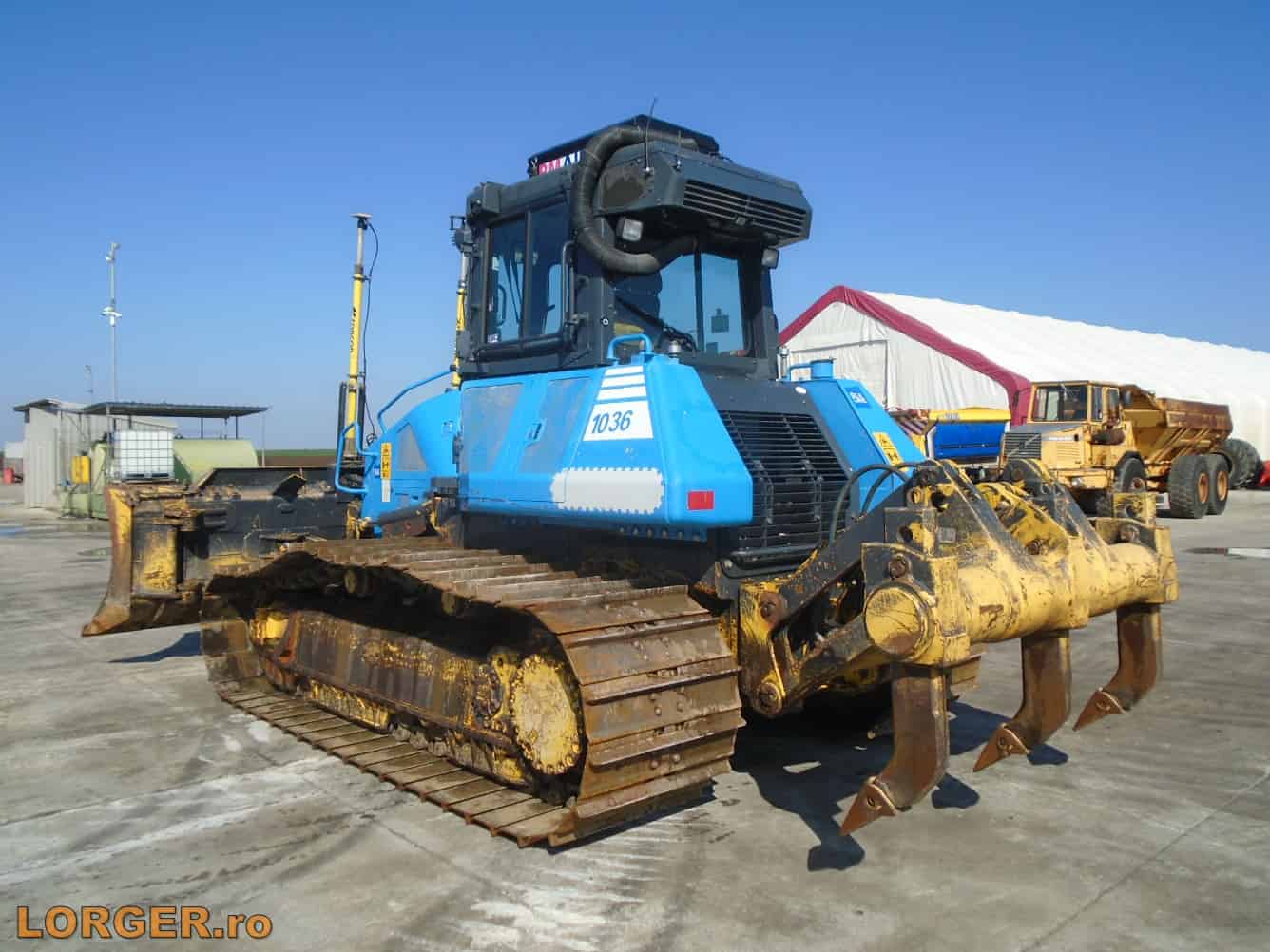 komatsu d61 px 23 laser 02
