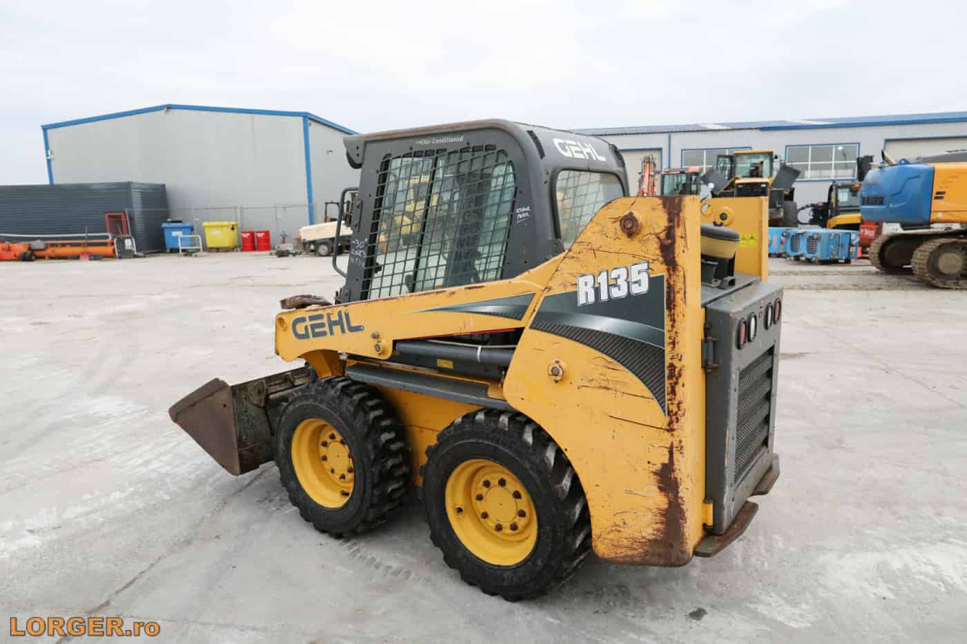 gehl r135 02