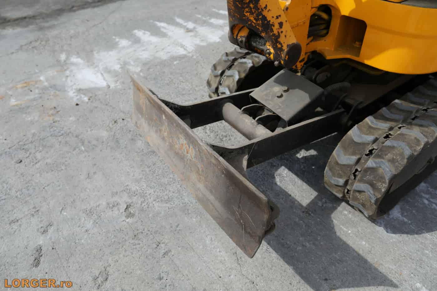 jcb 8008 cts 10