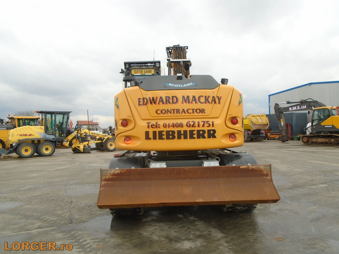 liebherr a914 compact 07