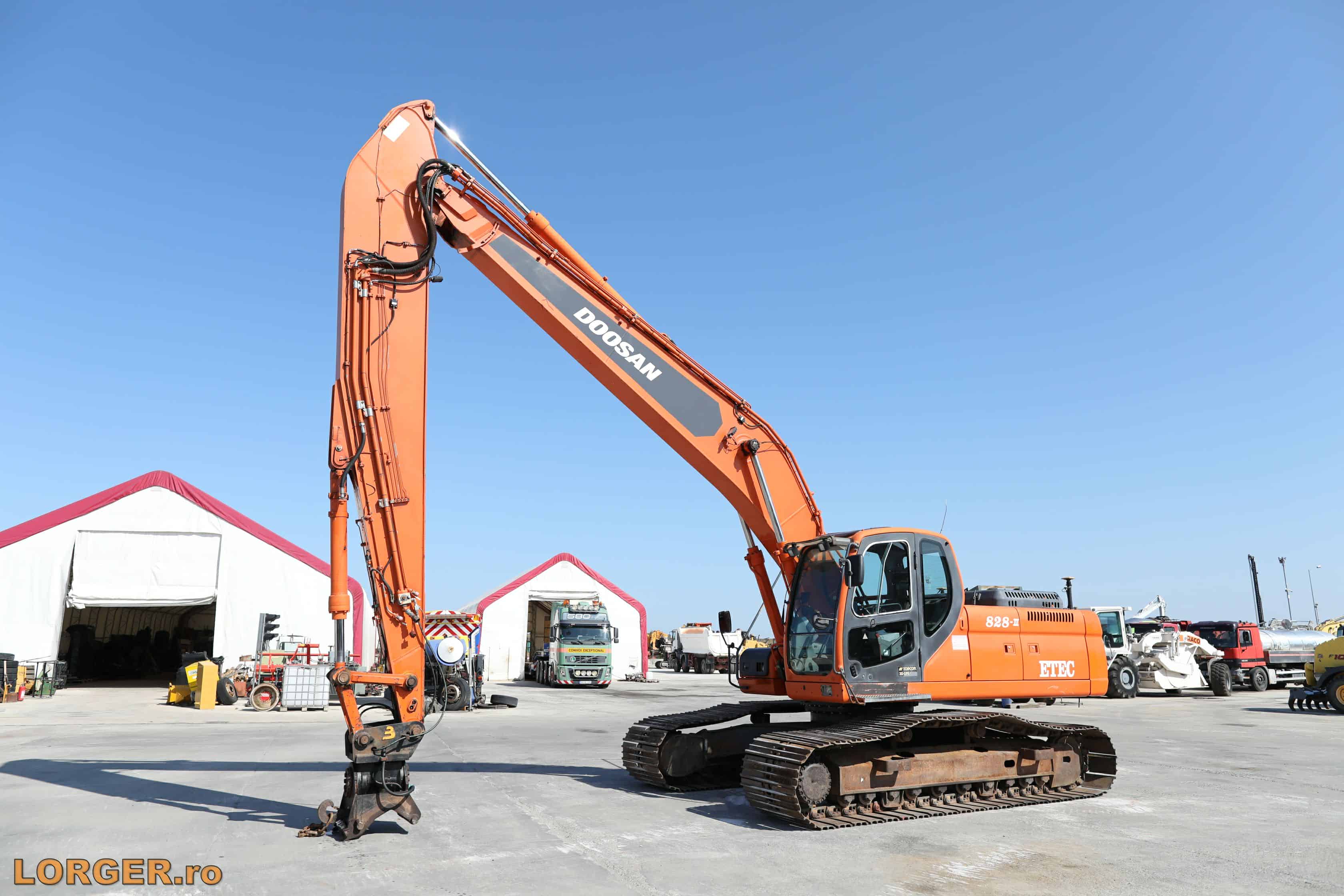 doosan 828 11 01