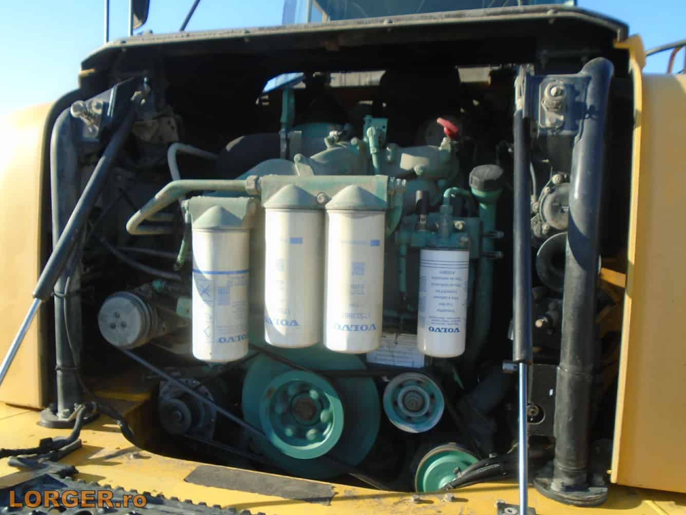 volvo a30d 2003 11