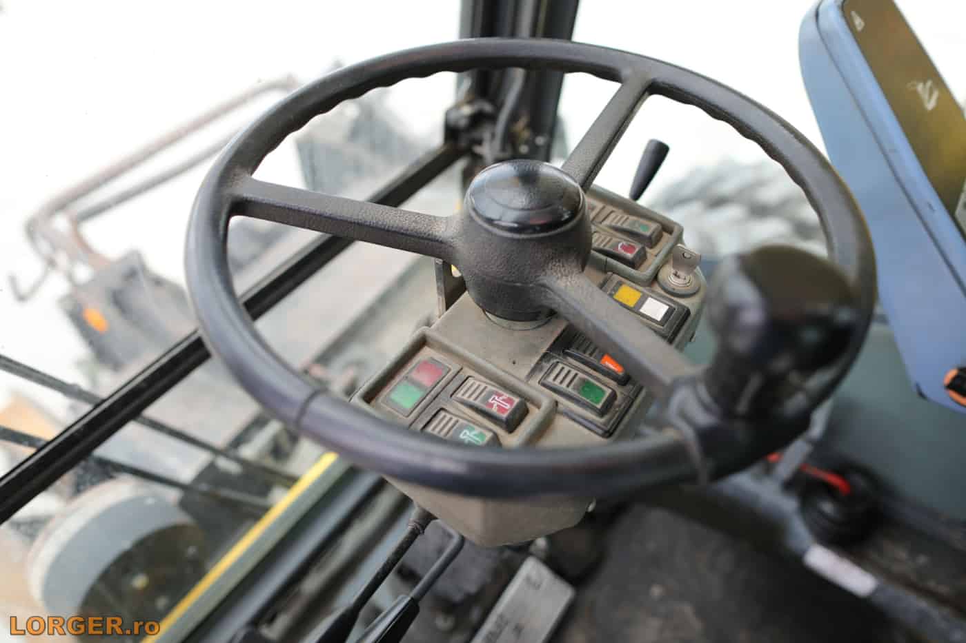 Excavator pe pneuri Atlas Terex 1604