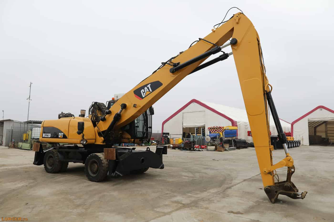 caterpillar m322d 04