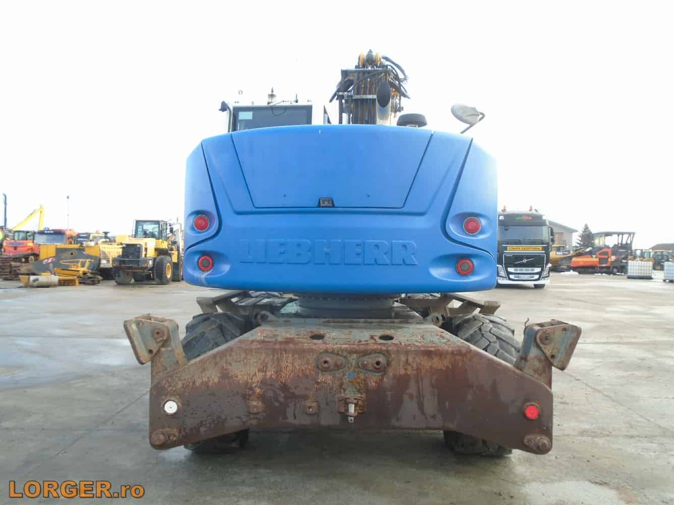 liebherr a914 compact 05