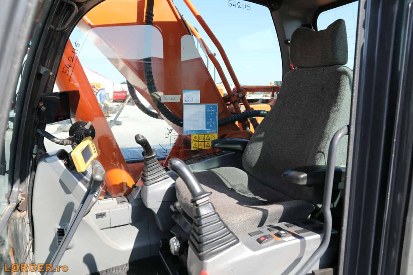doosan 828 11 14