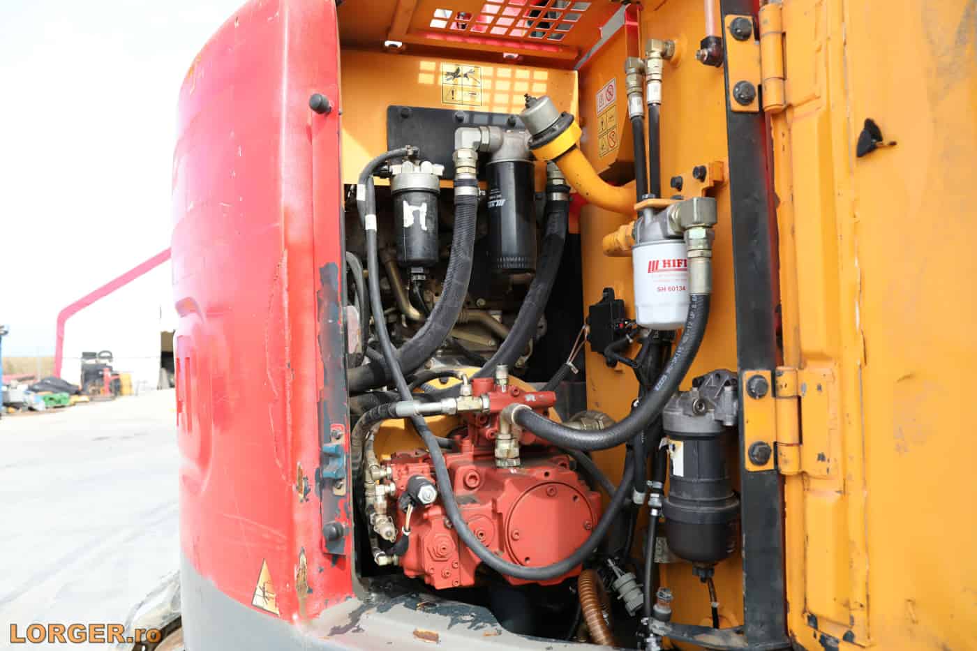 hyundai robex 145 lcr 10