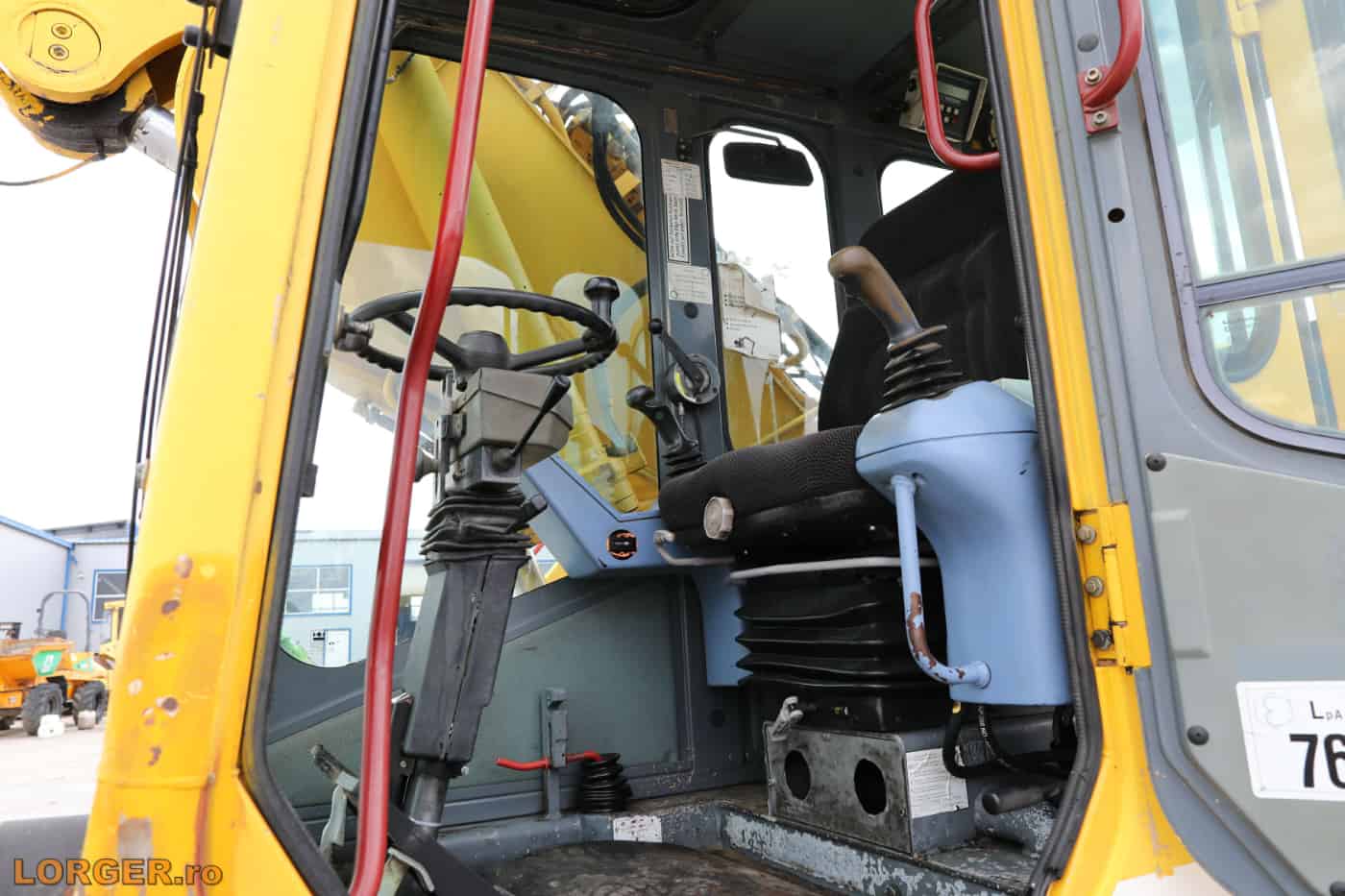 Excavator pe pneuri Atlas Terex 1604