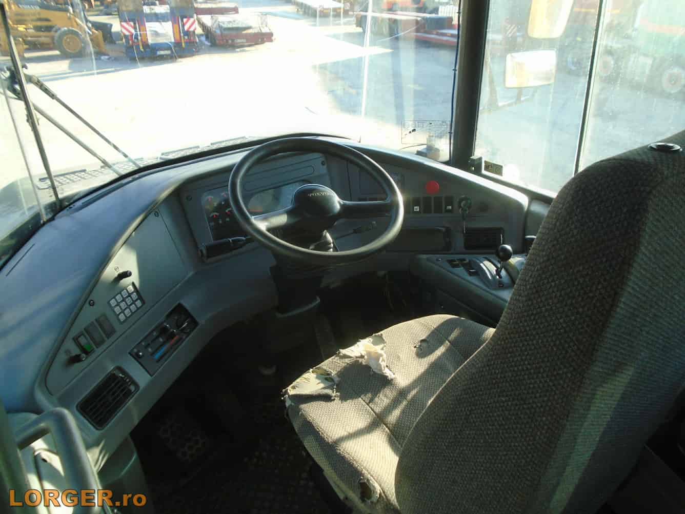 volvo a30d 2003 13