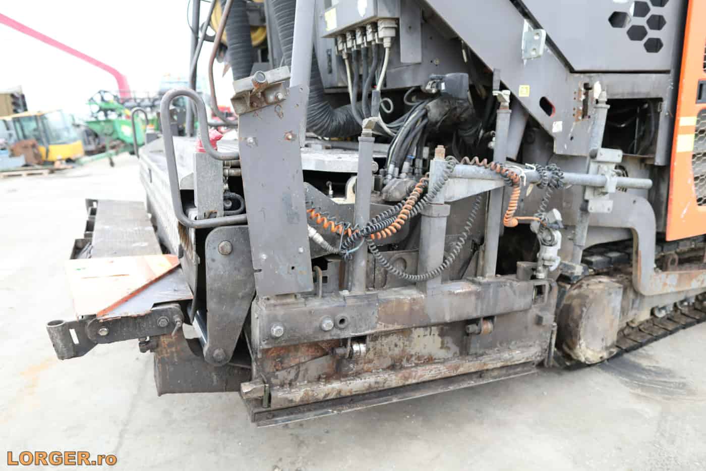 Finisor de asfalt Volvo P7820 C