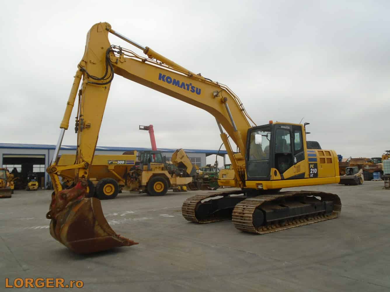 komatsu pc210lc 10 04