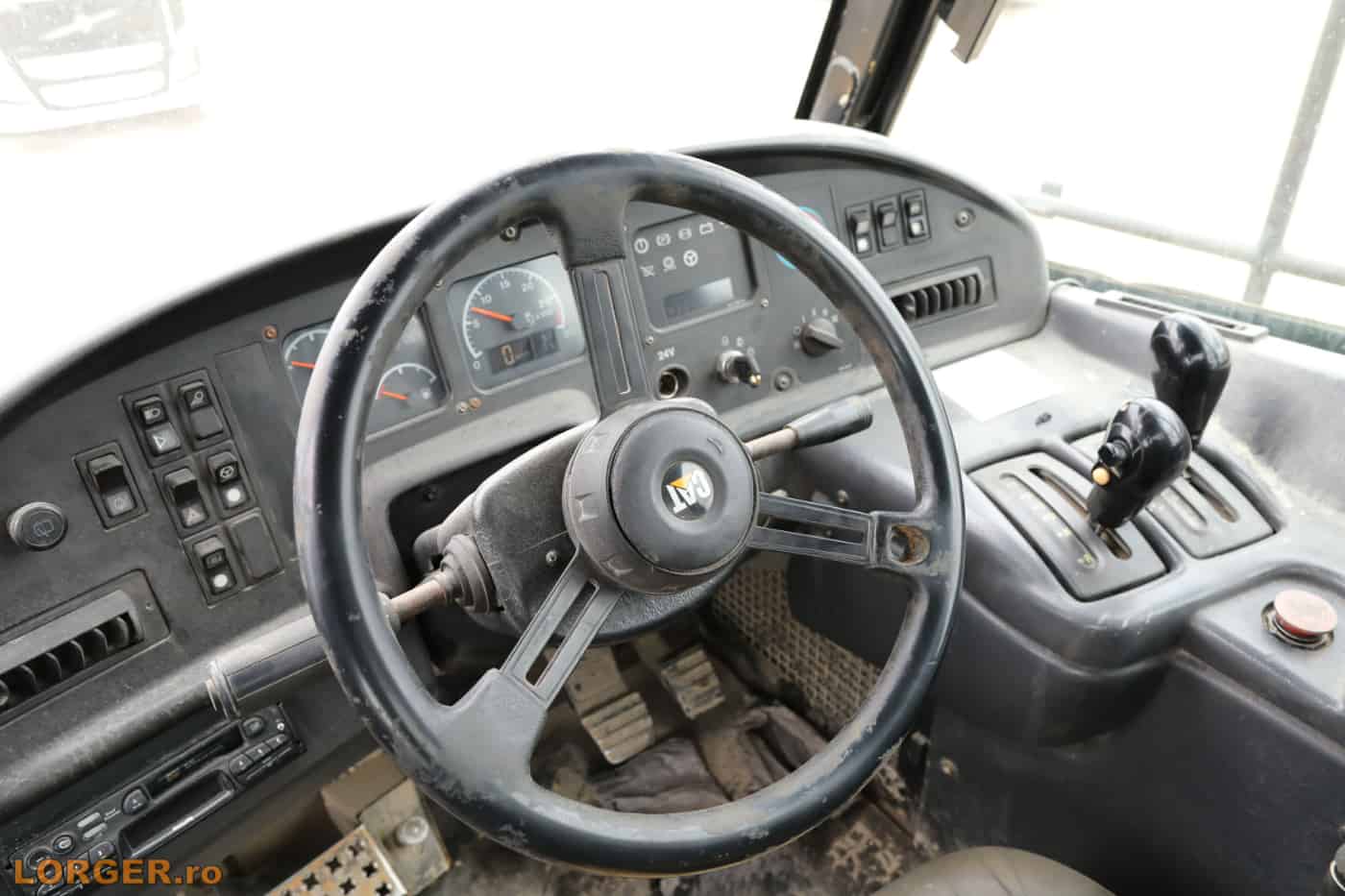 caterpillar 730 11